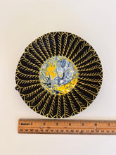 Load image into Gallery viewer, Round Pine Needle Basket