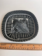 Load image into Gallery viewer, Square Back and White Pine Needle Baske