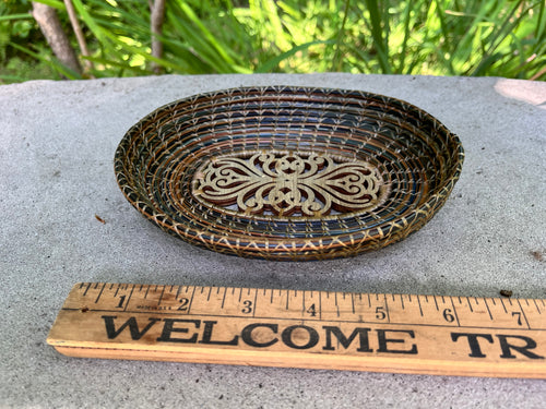 Small Pine Needle Basket – Red Earth