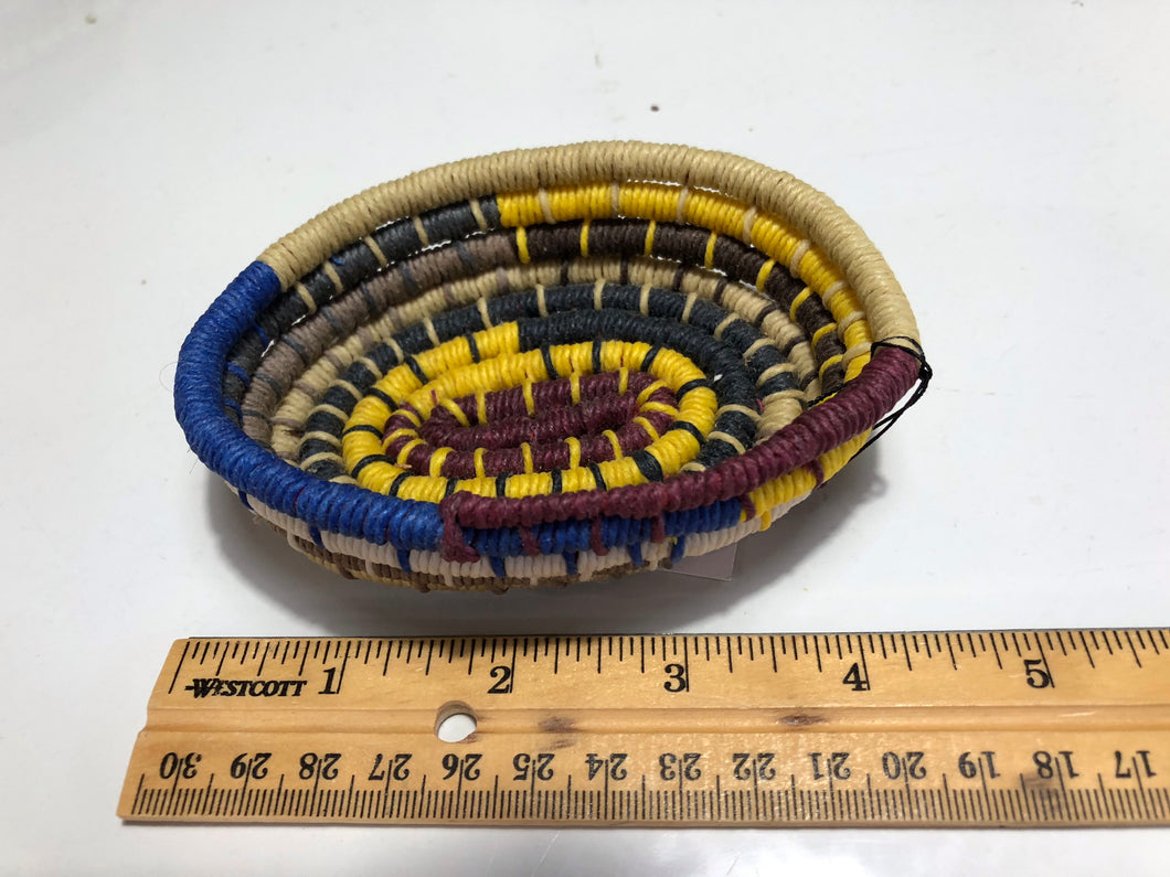 4 1/2” x 3 1/4” Oval Coiled Basket